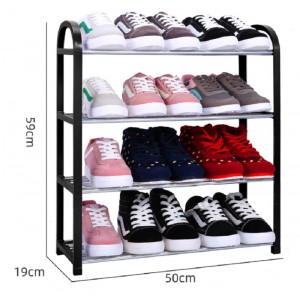 REGÁL NA OBUV SE 4 POLICEMI...