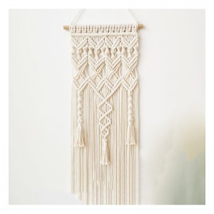 MACRAMÉ ZÁVĚSNÁ DEKORACE