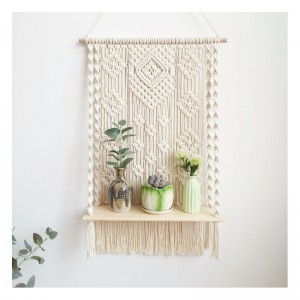 MACRAMÉ POLIČKA DEKORACE 45CM
