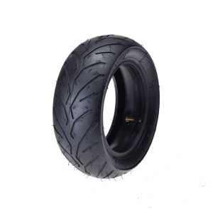 PNEUMATIKA PŘEDNÍ + DUŠE...